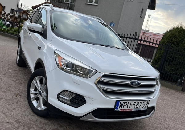 Ford Kuga cena 61700 przebieg: 198555, rok produkcji 2017 z Olsztynek małe 704